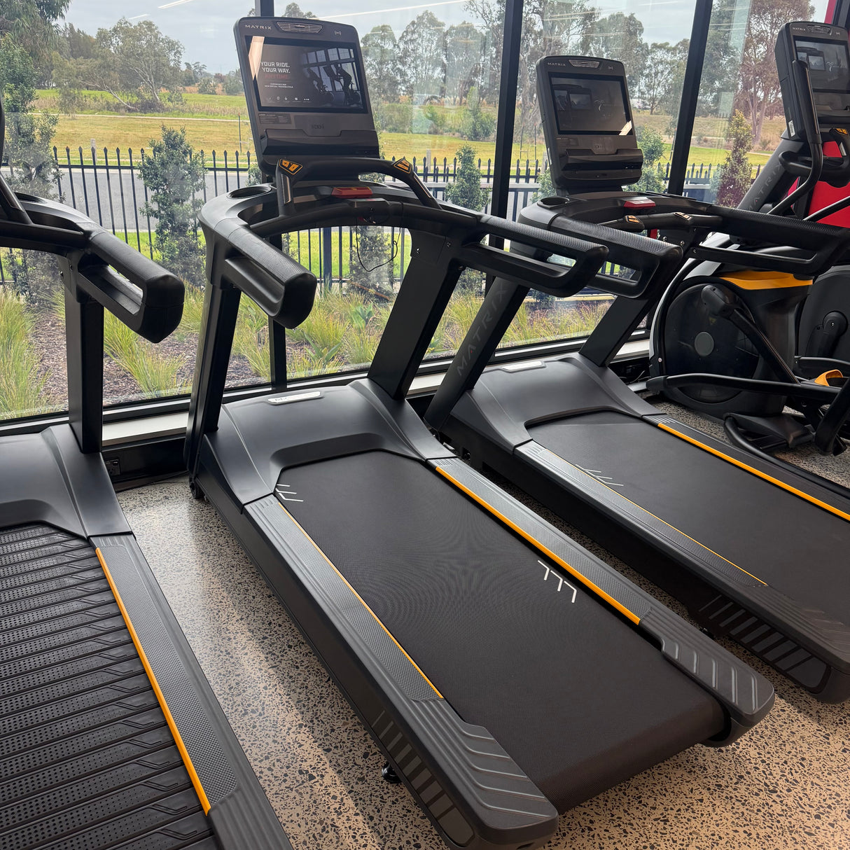 matrix treadmill touchXL console cardio machine