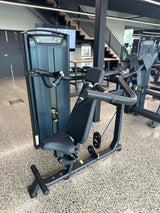 Matrix Versa Converging Shoulder Press (Showroom)